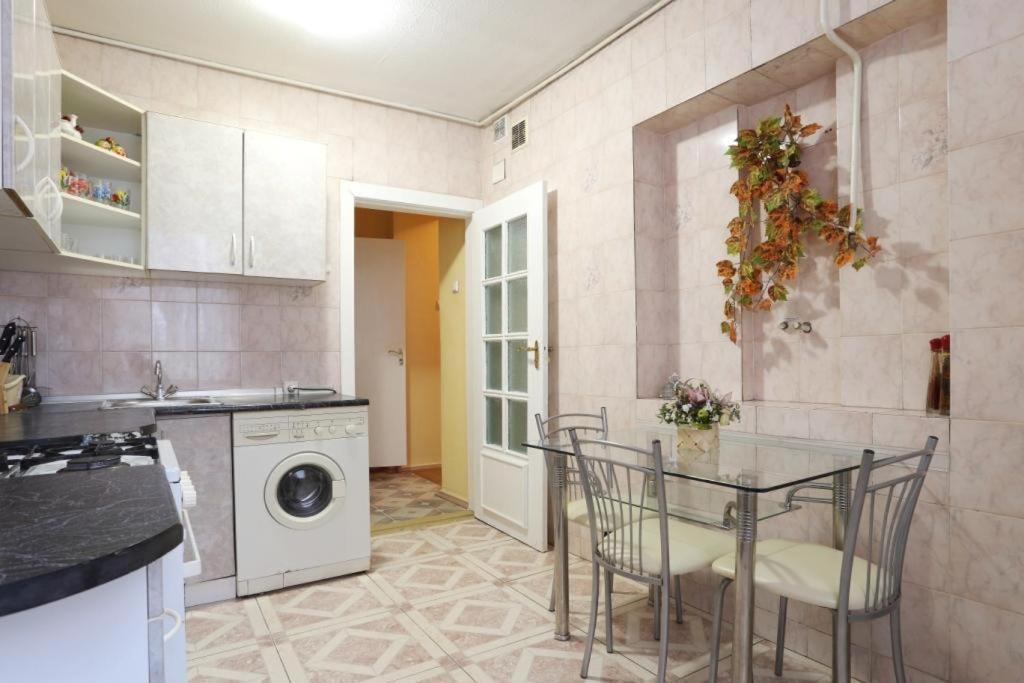 Вулиця 20Г,Мала Житомирська Kiev Extérieur photo